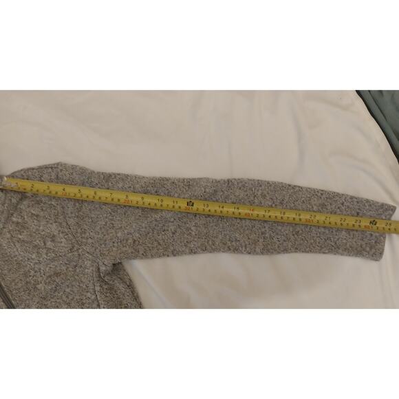 Eddie Bauer Women’s XS Gray Fleece Knit Hooded Jacket Quilted Sleeves & Full Zip - Picture 4 of 15